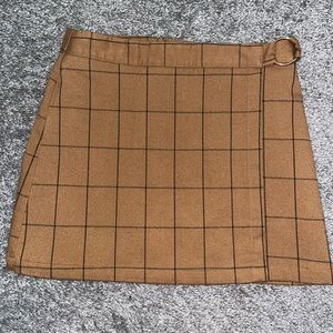 Cute Forever 21 Plaid Winter Skirt!!